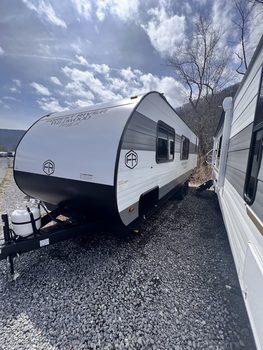 Thumbnail of RV