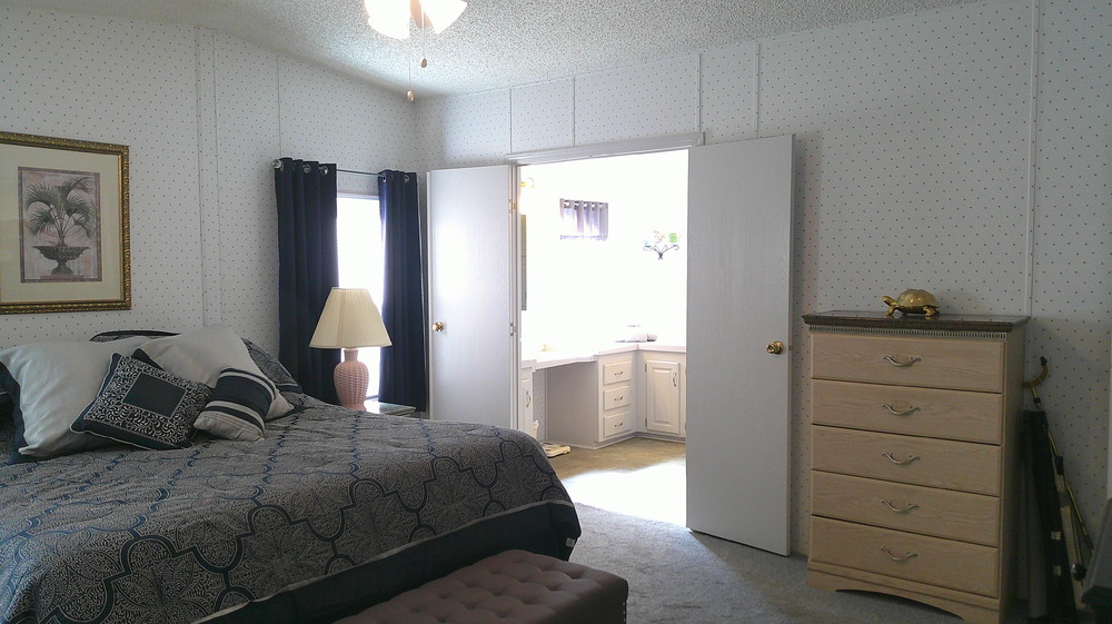 Lake Griffin Harbor Village