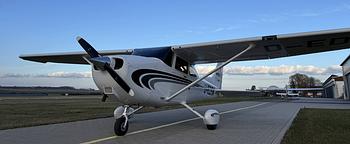 Thumbnail of aircraft