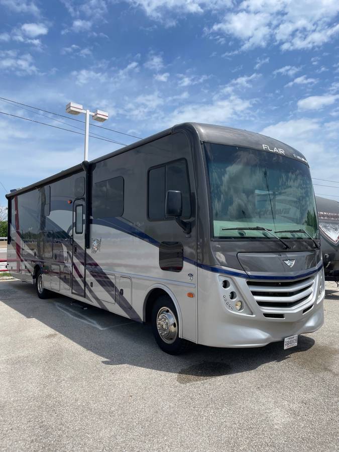 Photo of Rv