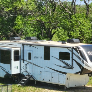 Thumbnail of RV