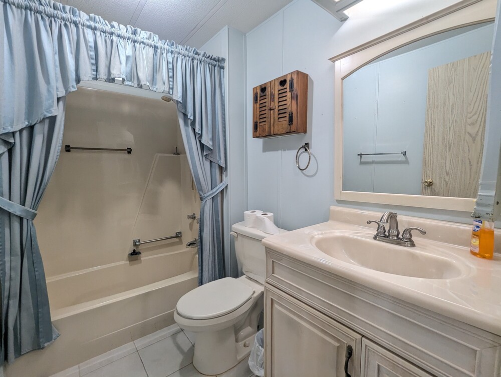 Strawberry Ridge Village