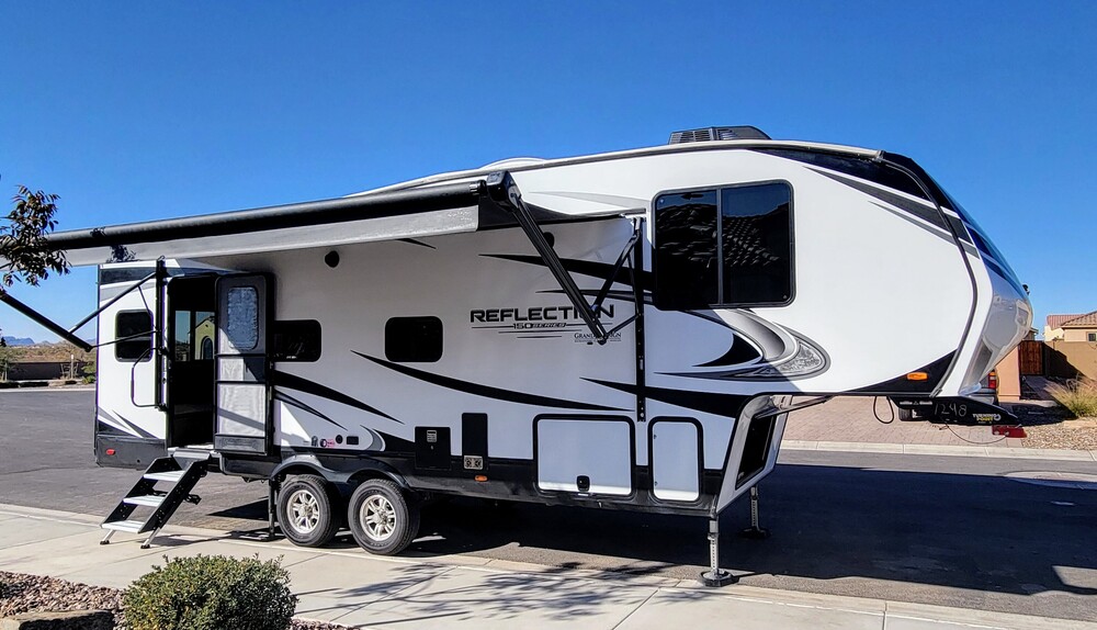 Photo of Rv