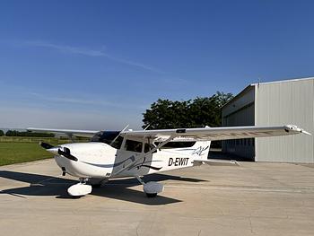 Thumbnail of aircraft