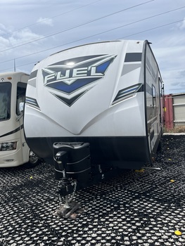 Thumbnail of RV