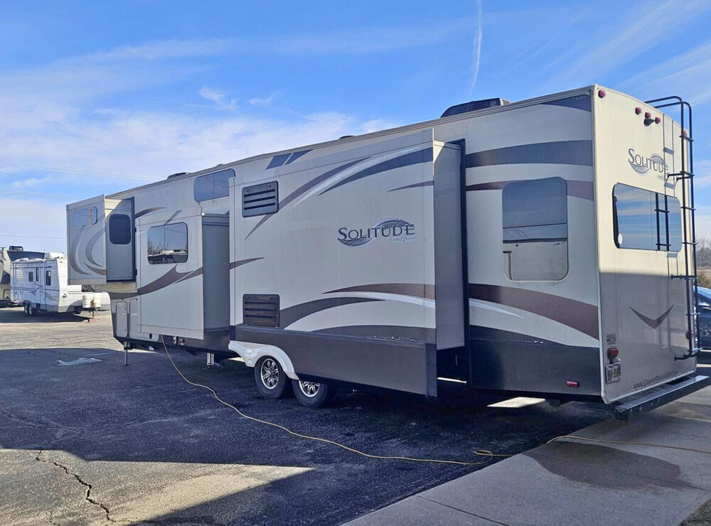 Photo of Rv