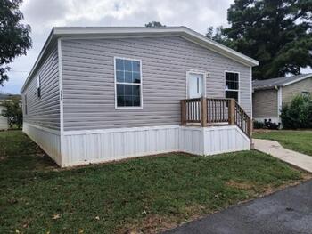 Thumbnail of mobile home