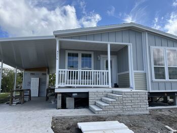 Thumbnail of mobile home