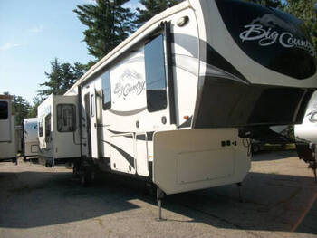 Thumbnail of RV