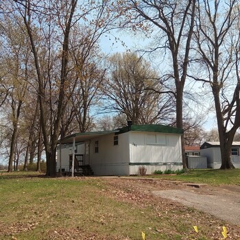 Photo of Free 2-bedroom, 1-bathroom home | Canton 127