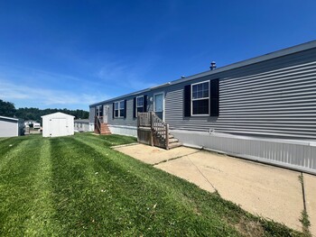 Thumbnail of mobile home
