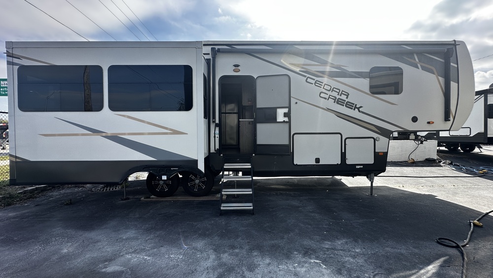 Photo of Rv
