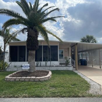 Thumbnail of mobile home