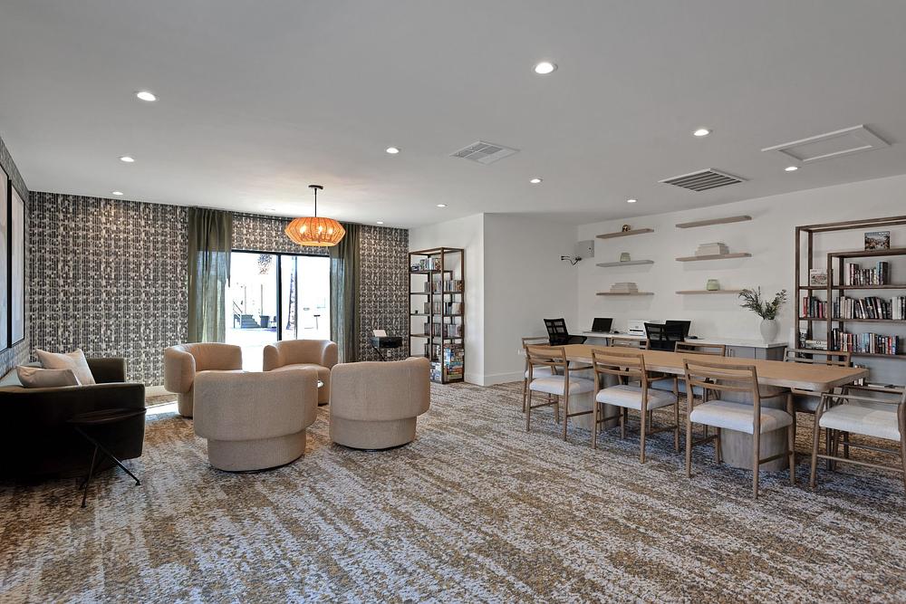 2050 W Dunlap Ave Phoenix AZ 85021 USA Dining room 2050Dunlap 85