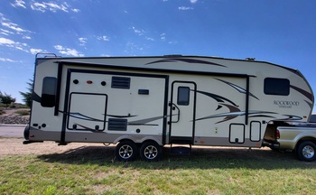 Thumbnail of RV