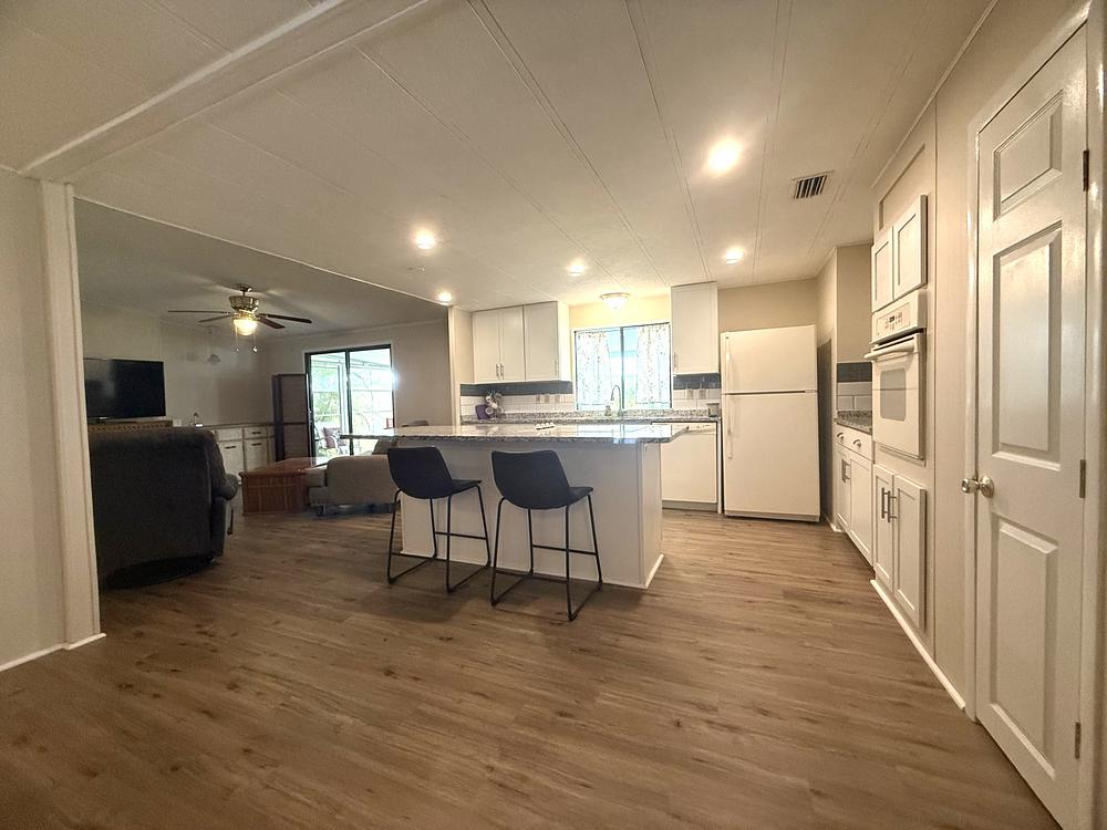 Camelot Lakes Village