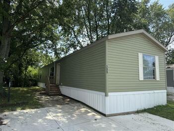 Thumbnail of mobile home