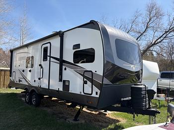 Thumbnail of RV