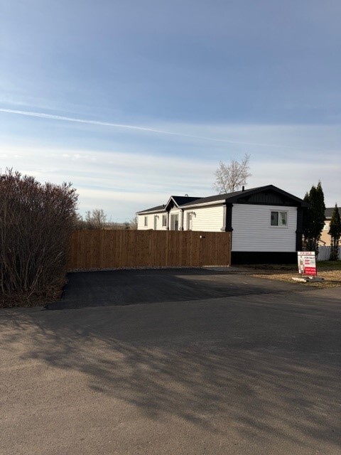 Medicine Hat Village