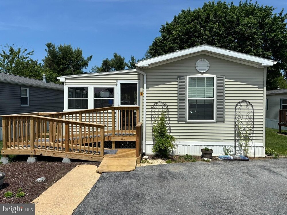 Photo of Mobile Home