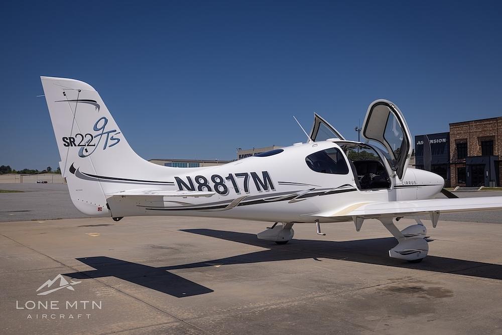 N8817M-08.jpg