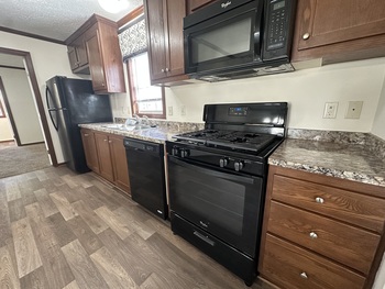 Thumbnail of mobile home