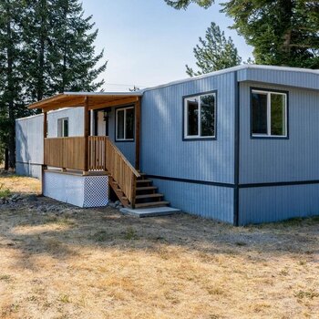 Thumbnail of mobile home