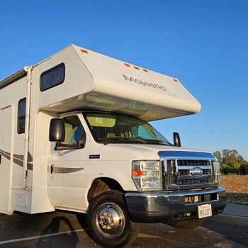 Thumbnail of RV