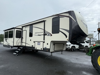 Thumbnail of RV