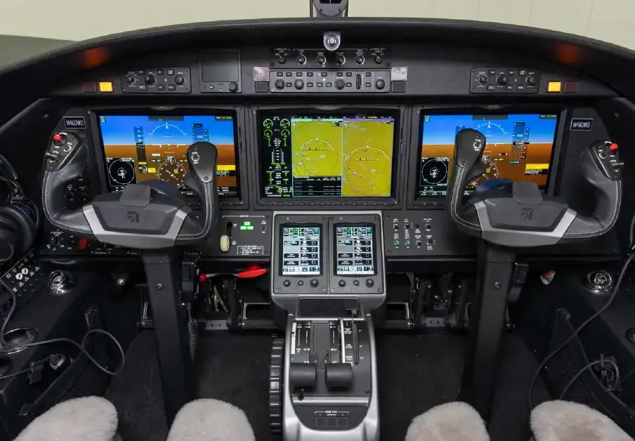 7919/cessna-citation-cj3-plus-2024-flightmarket-id-7919-55457.webp