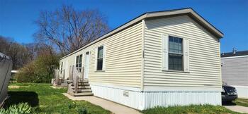 Thumbnail of mobile home