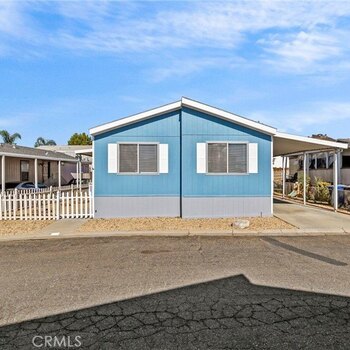 Thumbnail of mobile home