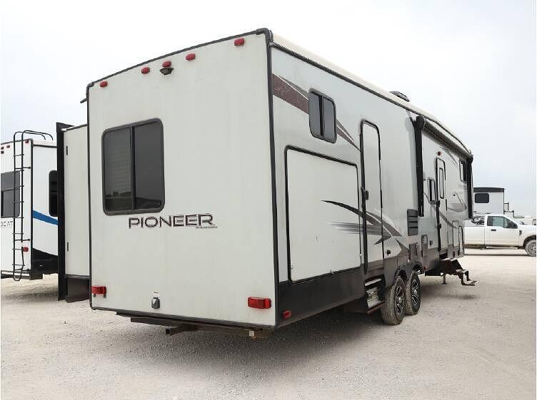 Photo of Rv