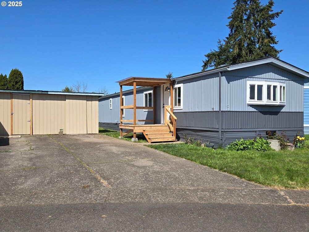 Photo of Mobile Home