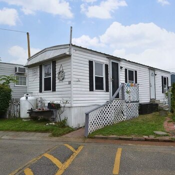Thumbnail of mobile home