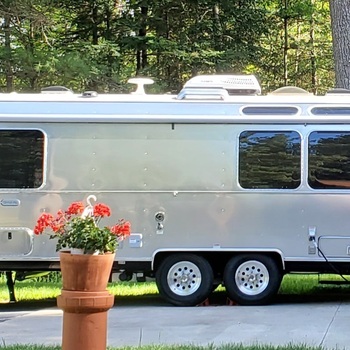 Thumbnail of RV