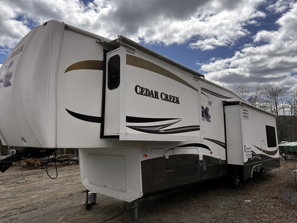 Photo of Rv