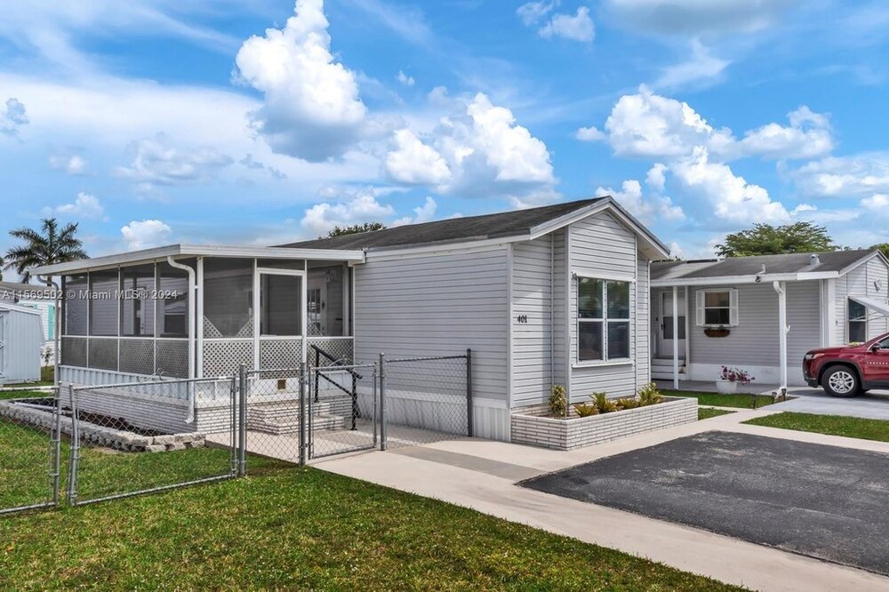 Photo of Mobile Home