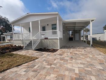 Thumbnail of mobile home