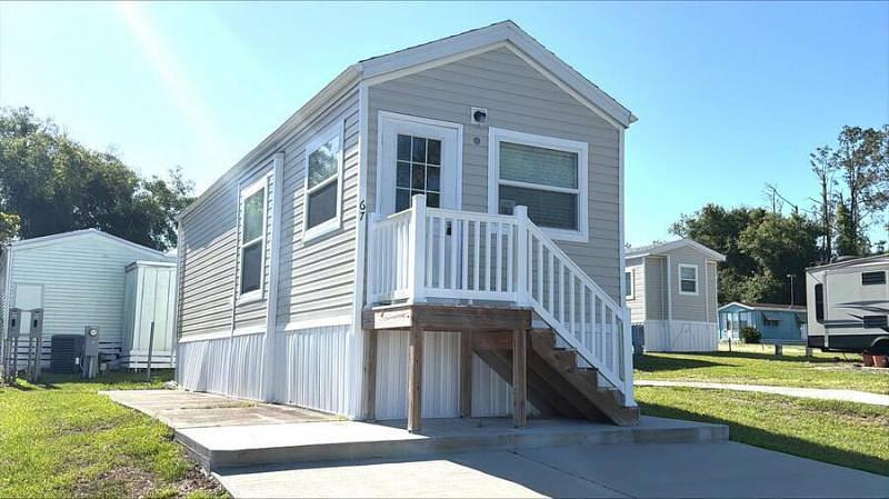 Photo of Mobile Home