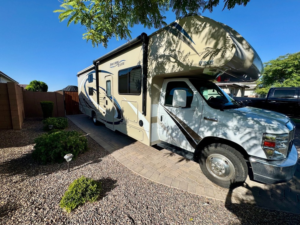 Photo of Rv