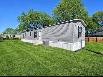 Thumbnail of mobile home