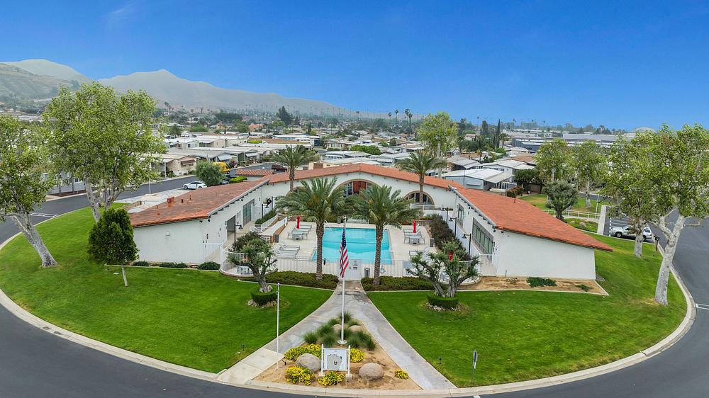 14 3700 Buchanan St Riverside CA 92503 USA Exterior DJI0873 EDIT