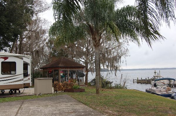 gazebo seen from vacant adjoining lot