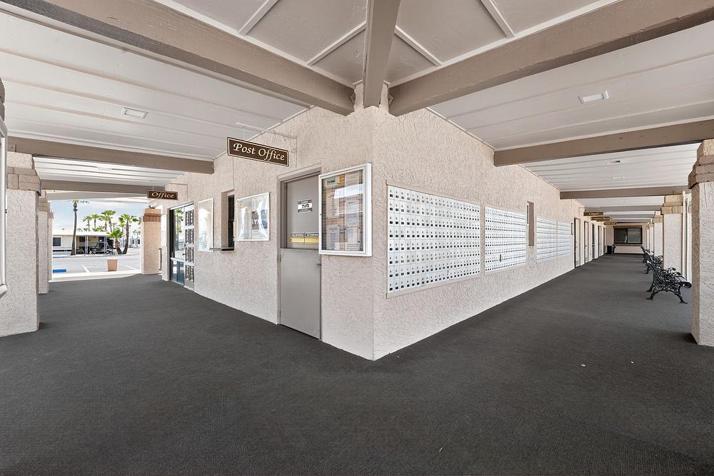 25 400 N Plaza Dr Apache Junction AZ 85120 USA Exterior DSC00573