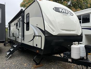 Thumbnail of RV
