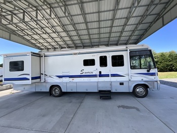 Thumbnail of RV