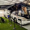 RV for Sale: 2006 ELEGANT LADY H3-45 VIP