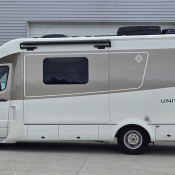 Thumbnail of RV