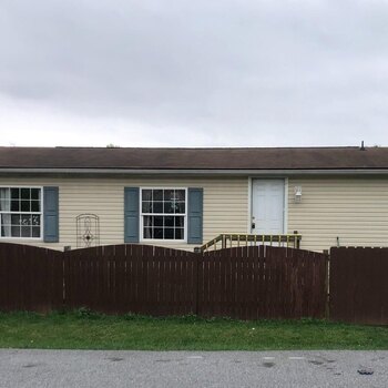 Thumbnail of mobile home